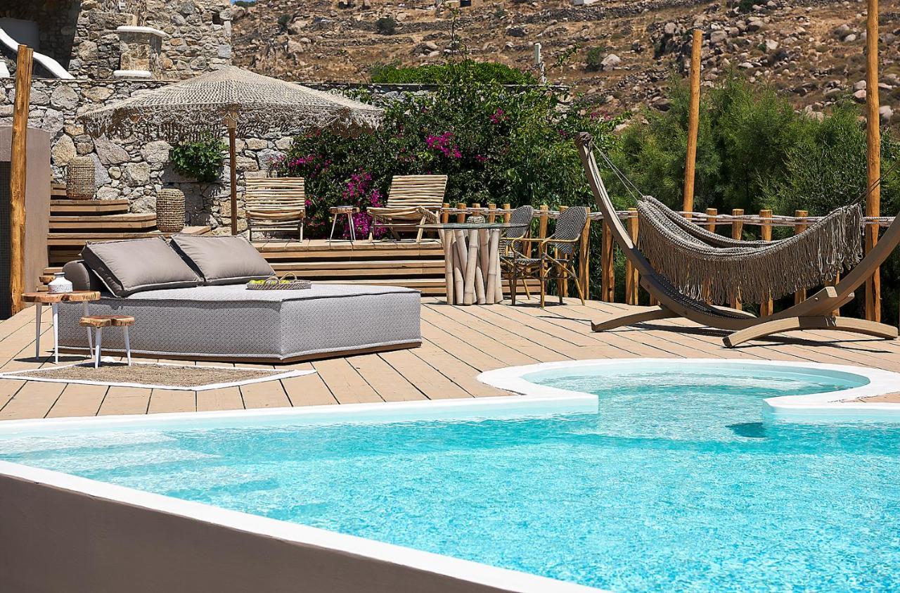 パラディウム ホテル プラティス・ヤロス エクステリア 写真 The pool at the Mykonos Villa