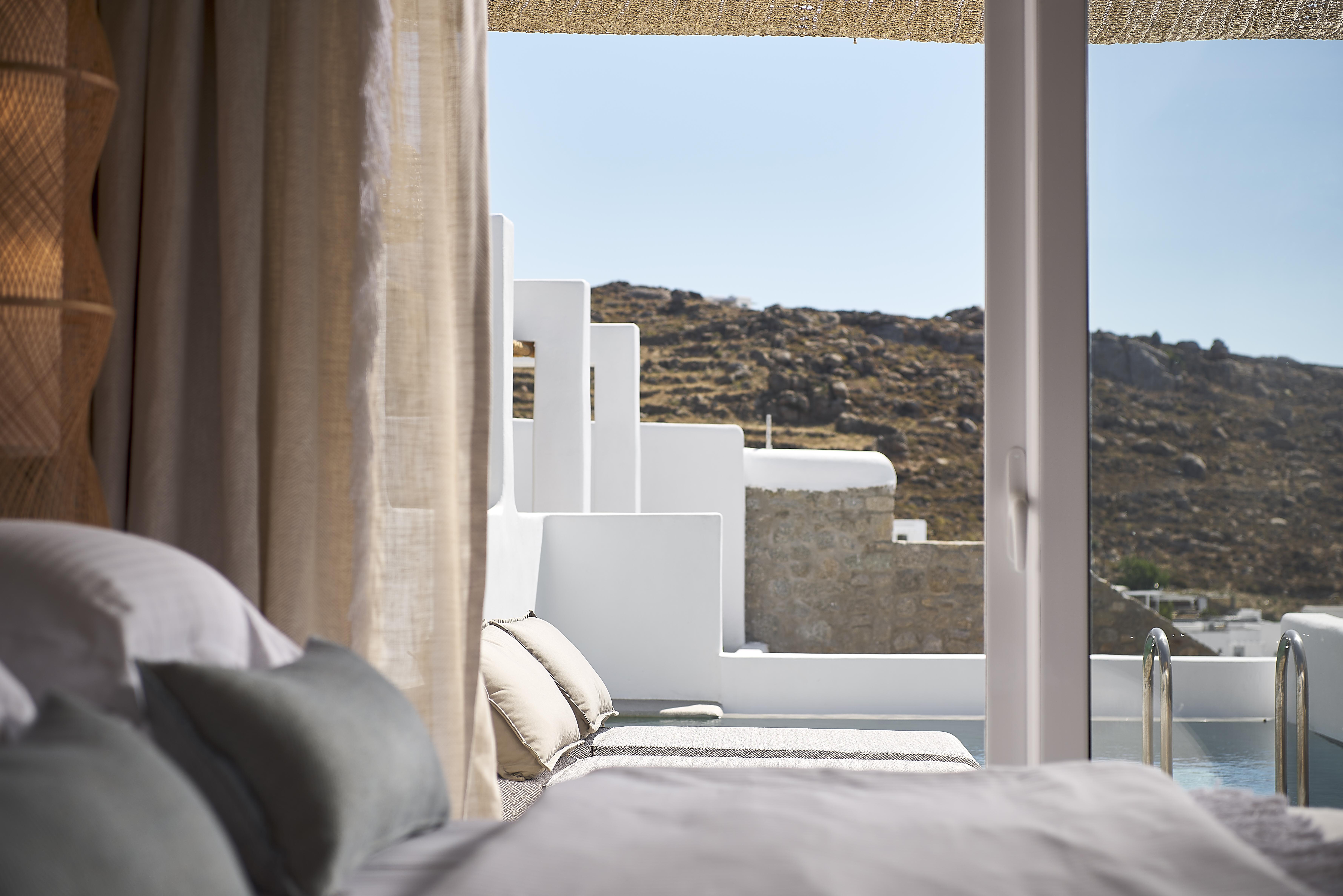 パラディウム ホテル プラティス・ヤロス エクステリア 写真 A room at the Mykonos Grand Resort
